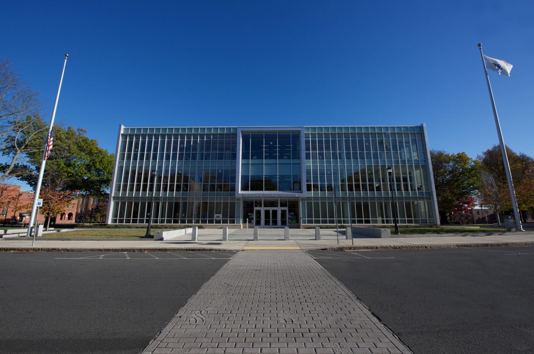 Holyoke Public Library, Massachusetts, Finegold Alexander Architects, Fontaine Brothers, Great Lakes Metal Panels, CEI Materials R4000