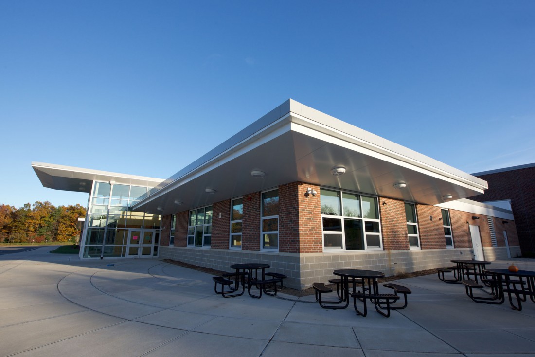 Southwick Regional School, Southwick, MA, JCJ Architecture, Fontaine Bros, CEI Materials W5000